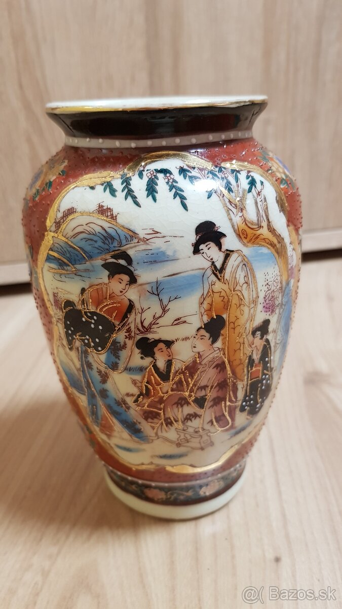 Porcelánová čínska váza a lyžičky - 4