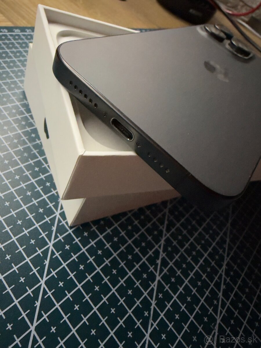 iPhone 15 Pro Max - 4