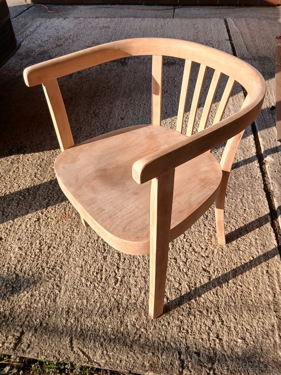 Predam kreslo TON - 4