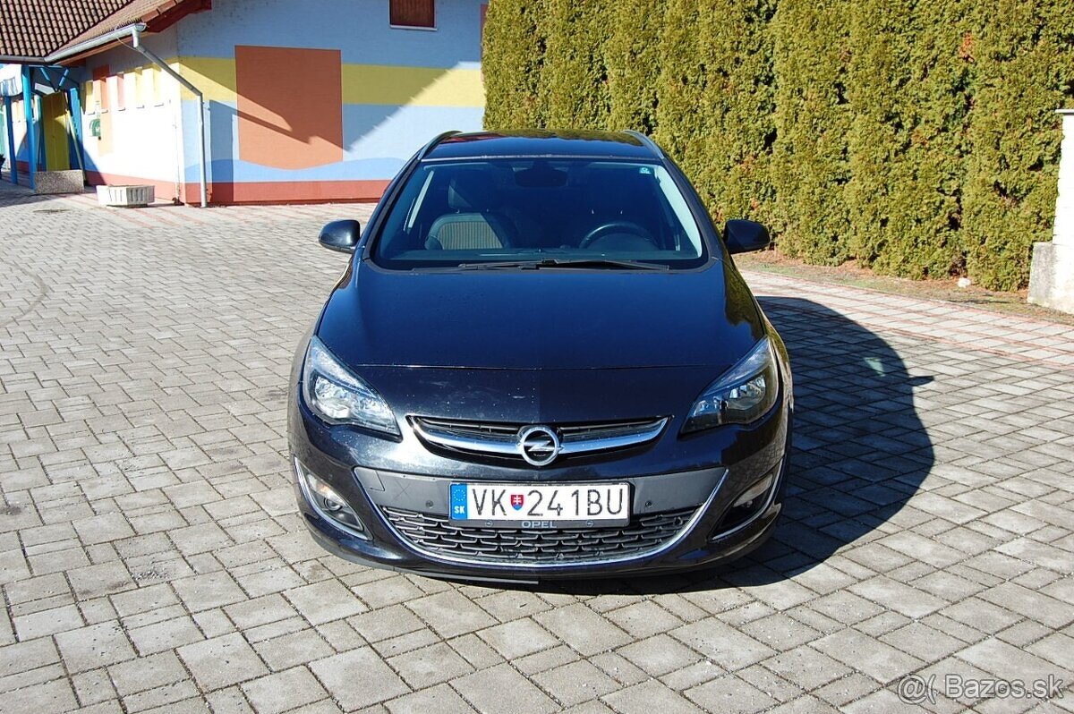 Opel Astra J 1.7 Cdti - 4