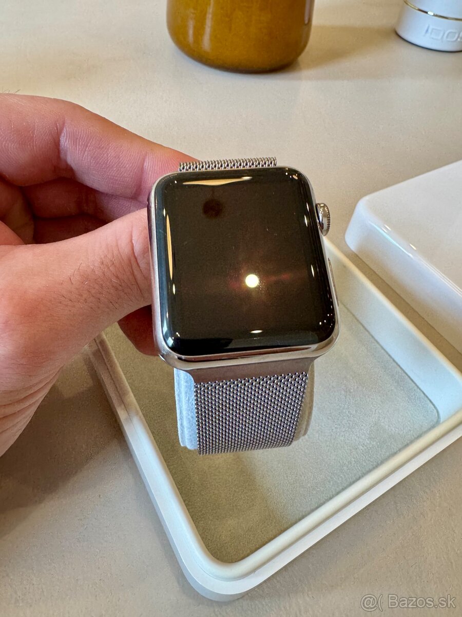 Apple WATCH 42mm 1. generácia - 4