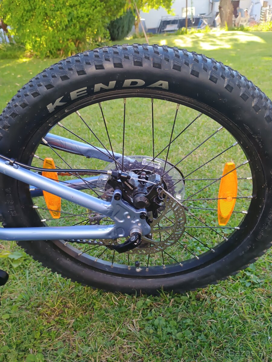 Bicykel Scott 20 - 4