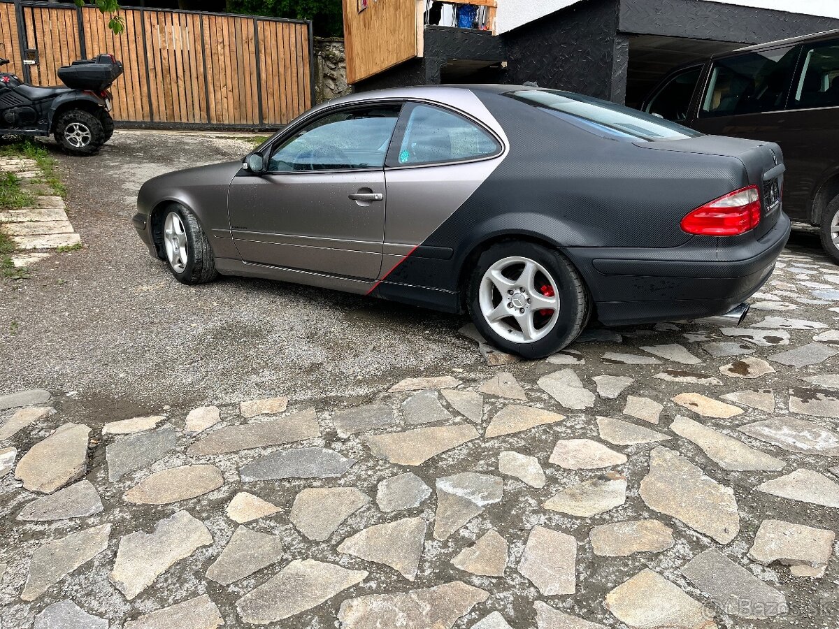 Mercedes benz CLK -3,2 benzín automat - 4