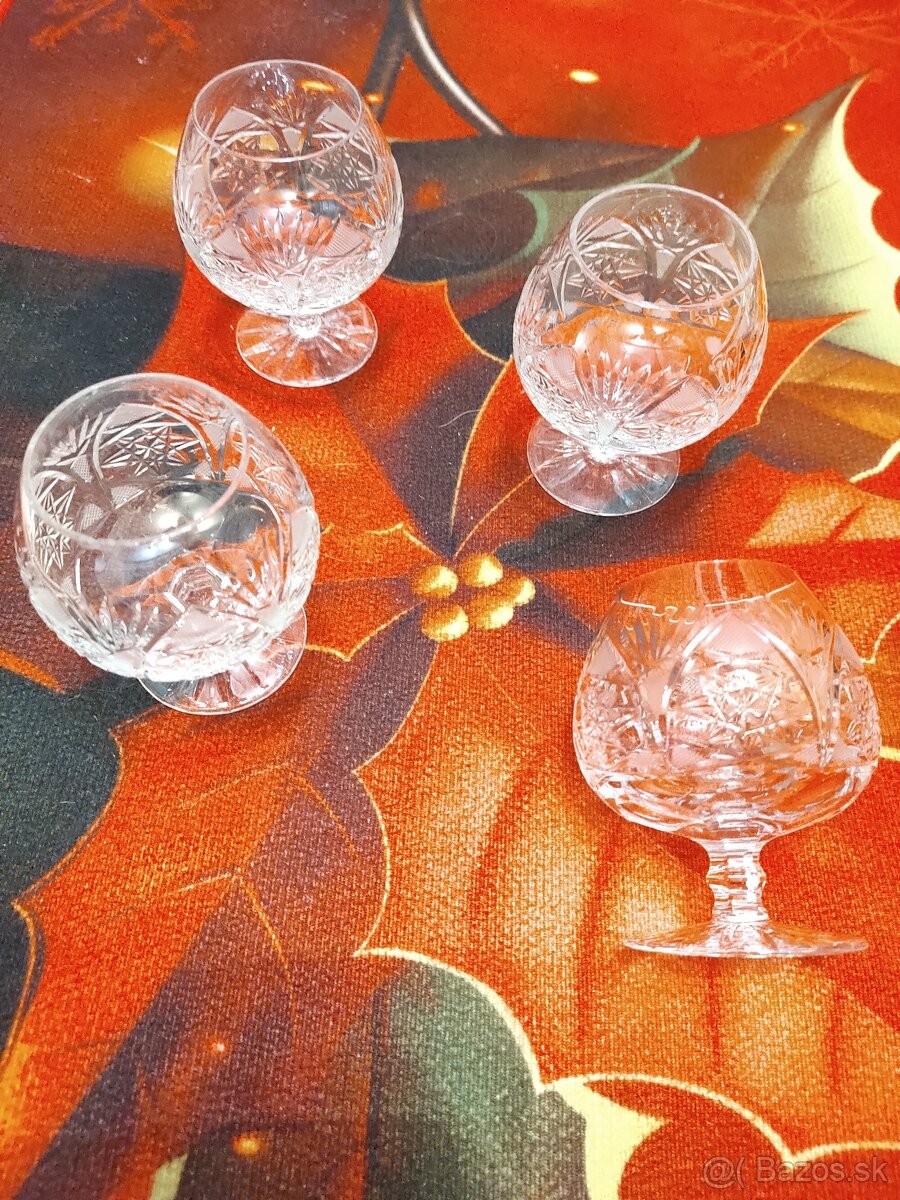 Krištáľova suprava - 4