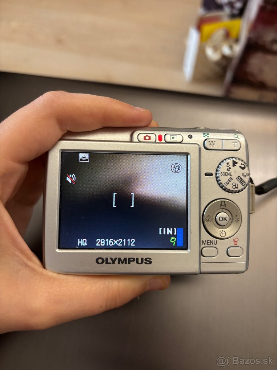 olympus fe-180 - 4