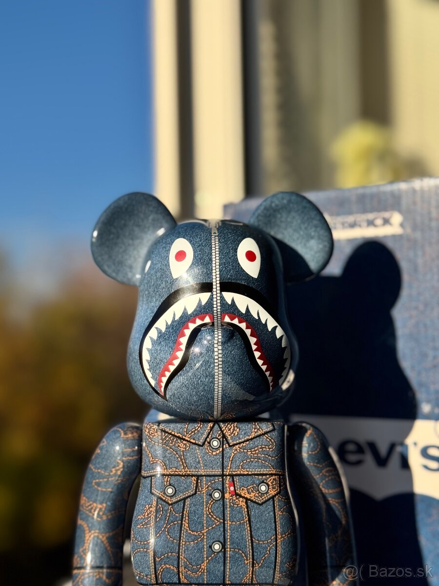 Bearbrick Bape x Levis 400% - 4