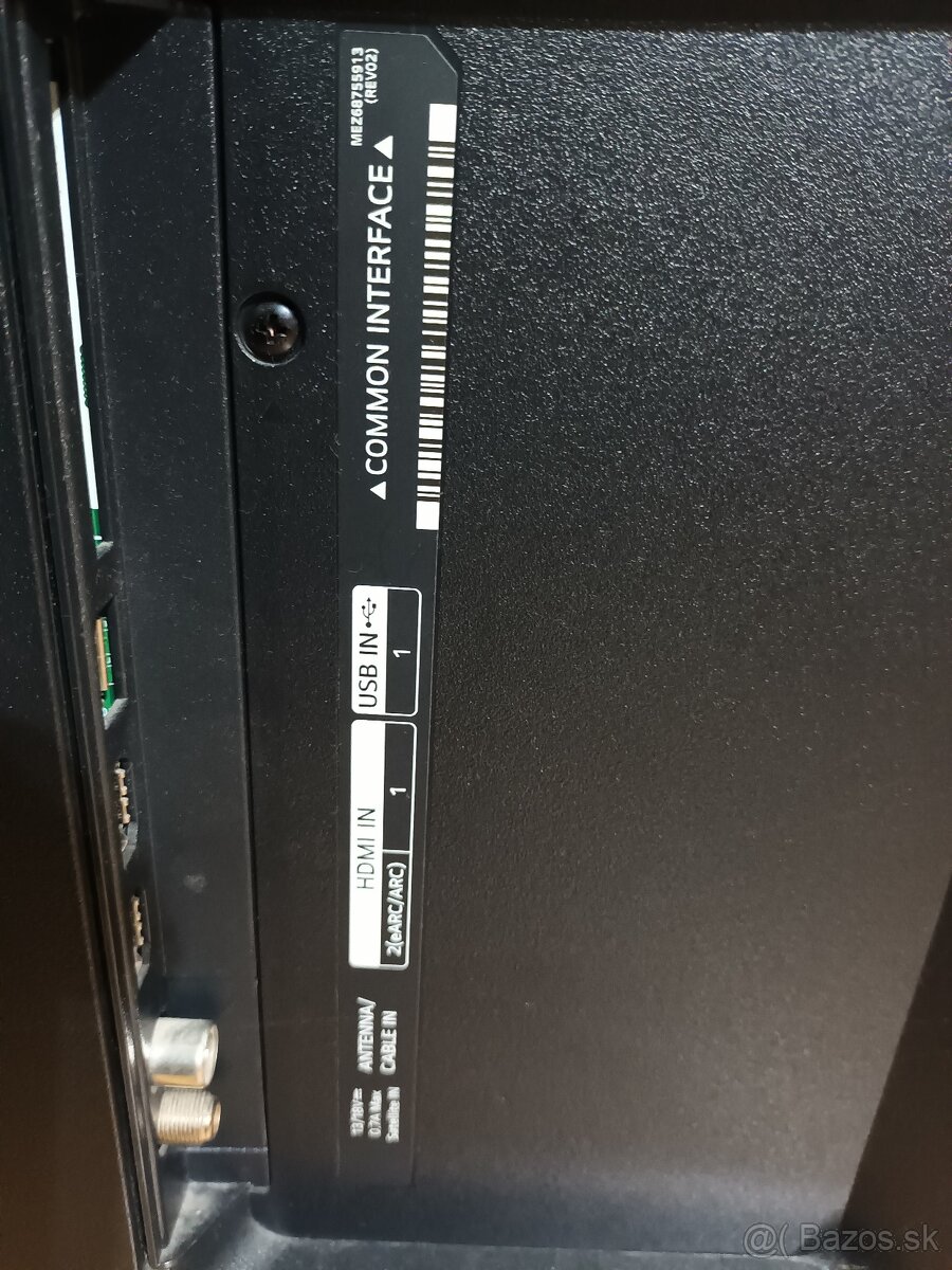 TV - LG - 140 cm uhlopriečka - rozbitý - funkčný - 4