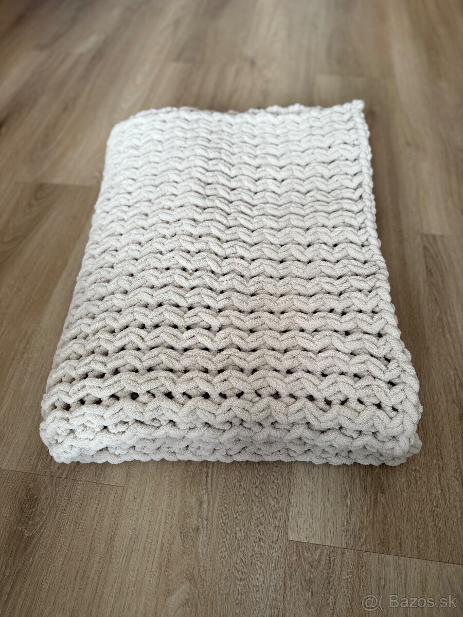 Ručne pletená deka 140x200 béžová - 4