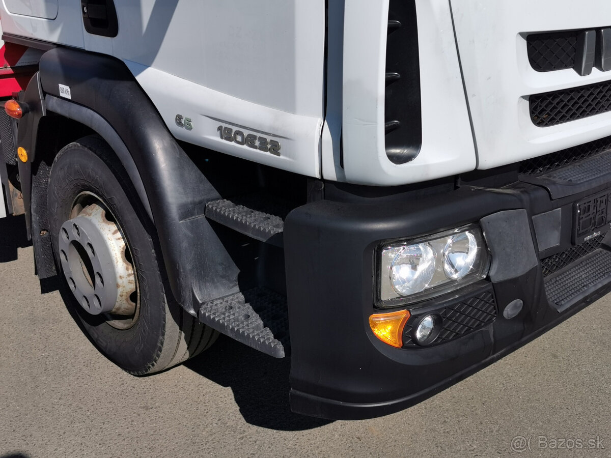 Prodám valník IVECO 150E32 E6 speciál pro přepravu kontej. - 4