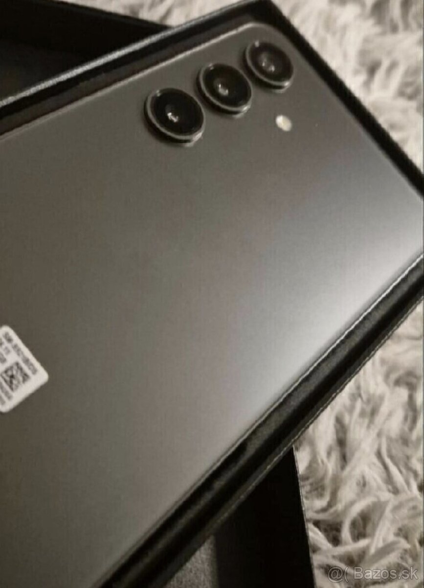 Samsung galaxy s24 128gb/8gb + SmartTag 2 + Galaxy Buds FE - 4