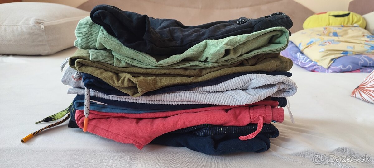 Balik chlapcenskeho oblecenia v. 122 - 4