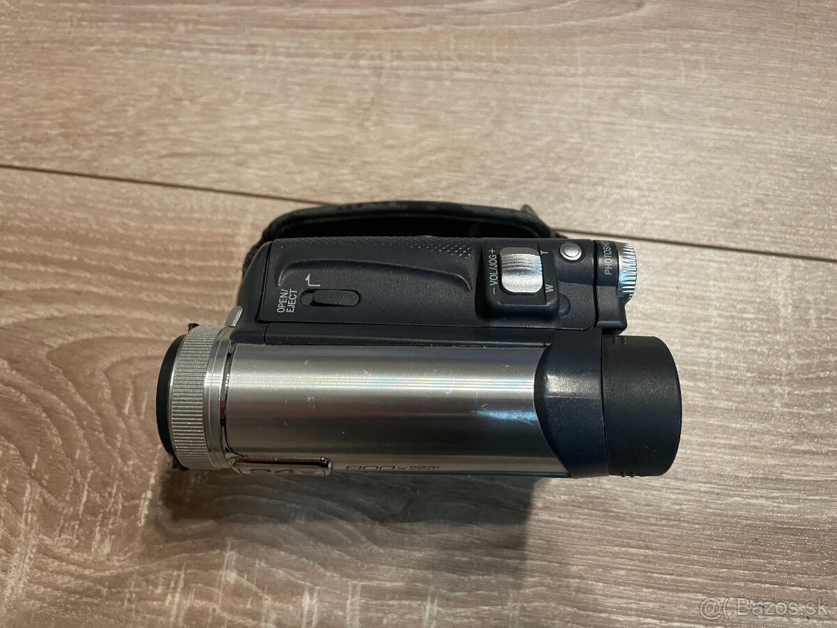 MiniDV kamera Panasonic NV-GS11 - 4