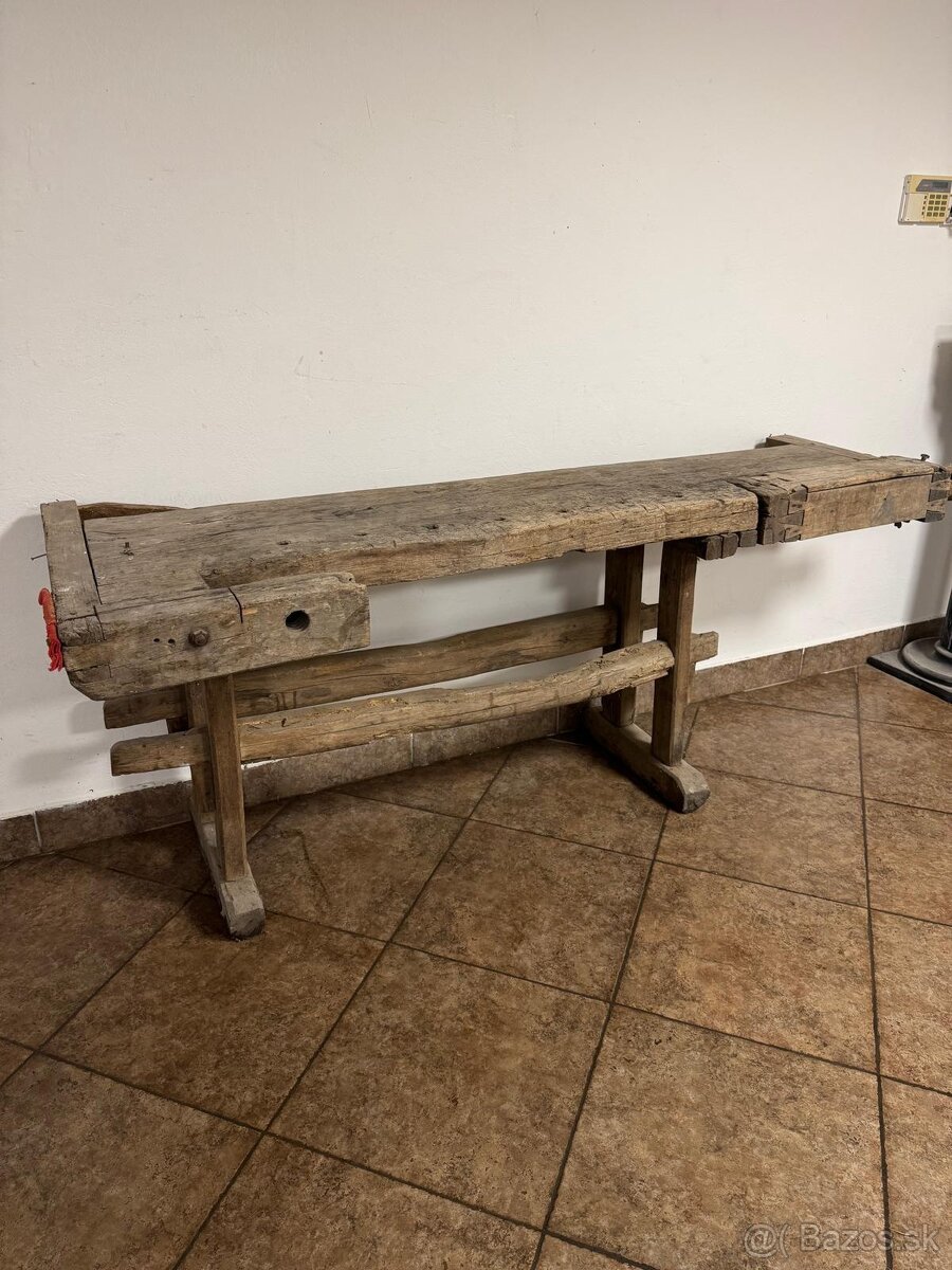 Drevený starý stoolársky ponk - 4