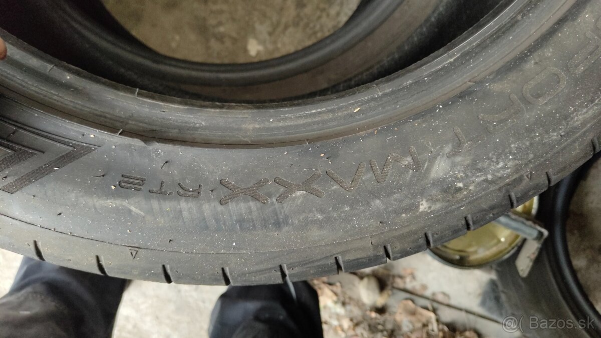 Letné Dunlop SportMaxx RT2 285/45/20 112Y - 4