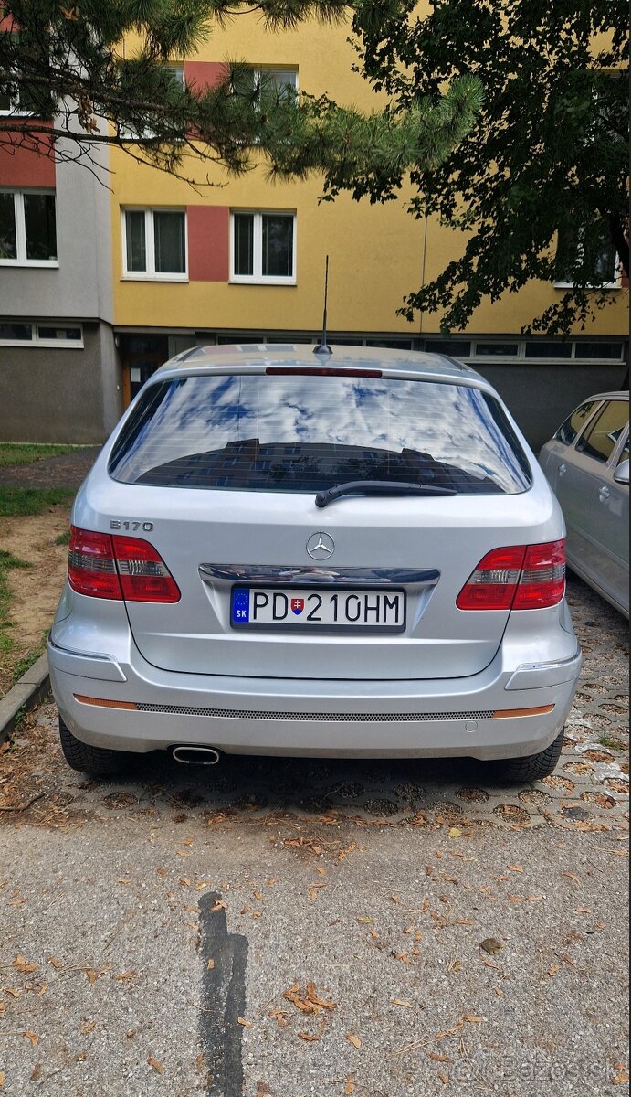 Predám svoje obľúbené auto - 4