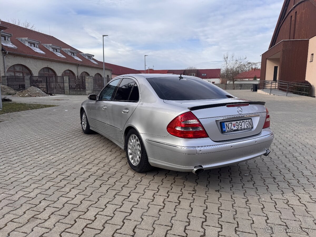 Mercedes Benz w211 e320 Avangarde - 4