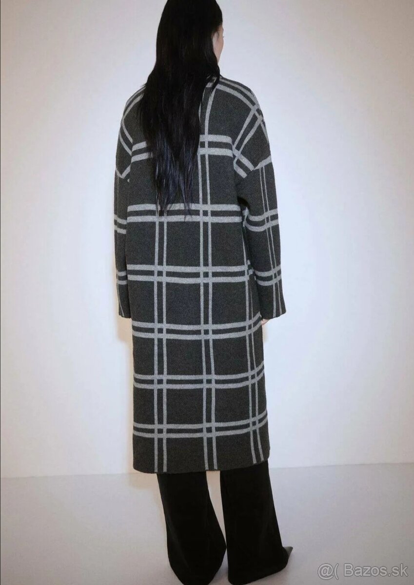 Antracitový kabát zn.MANGO - 4