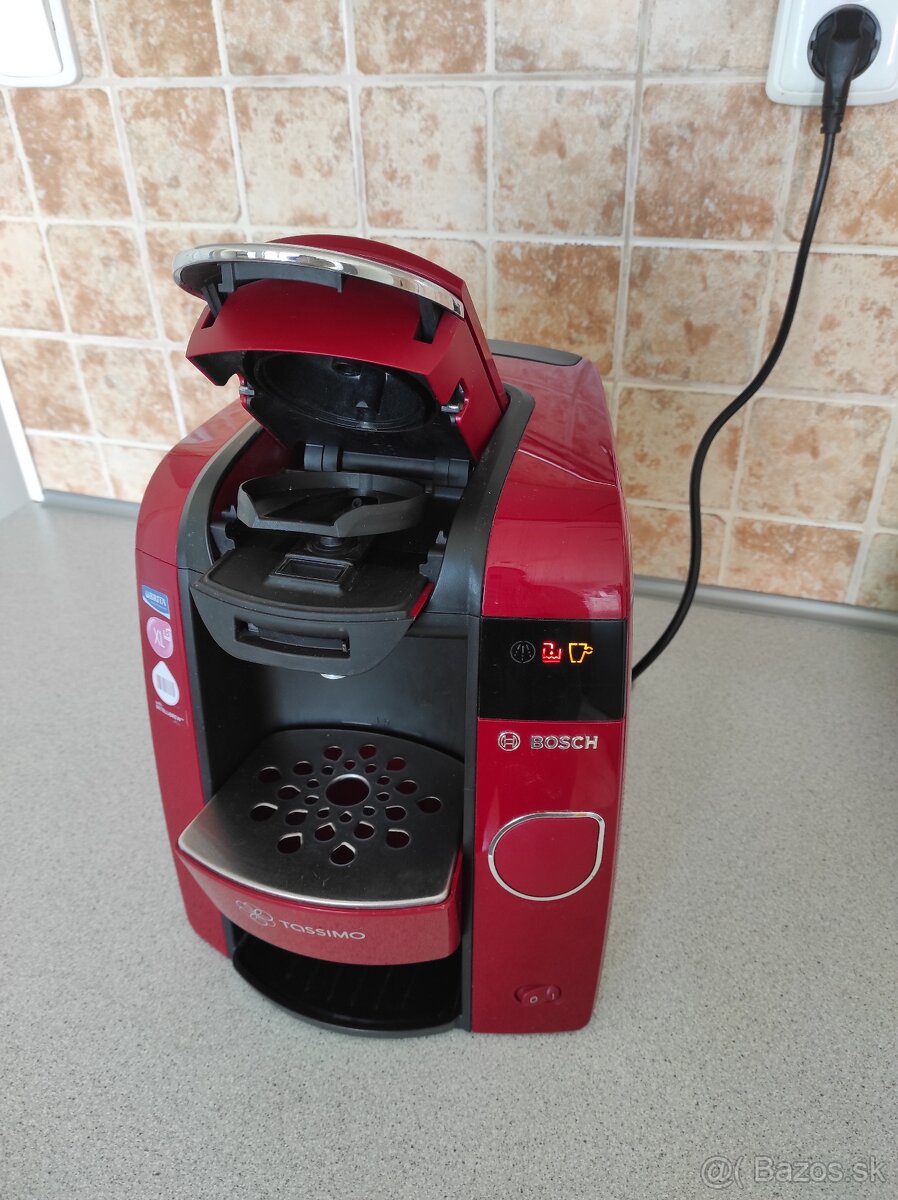 Predám kapsulový kávovar Bosch Tassimo - 4
