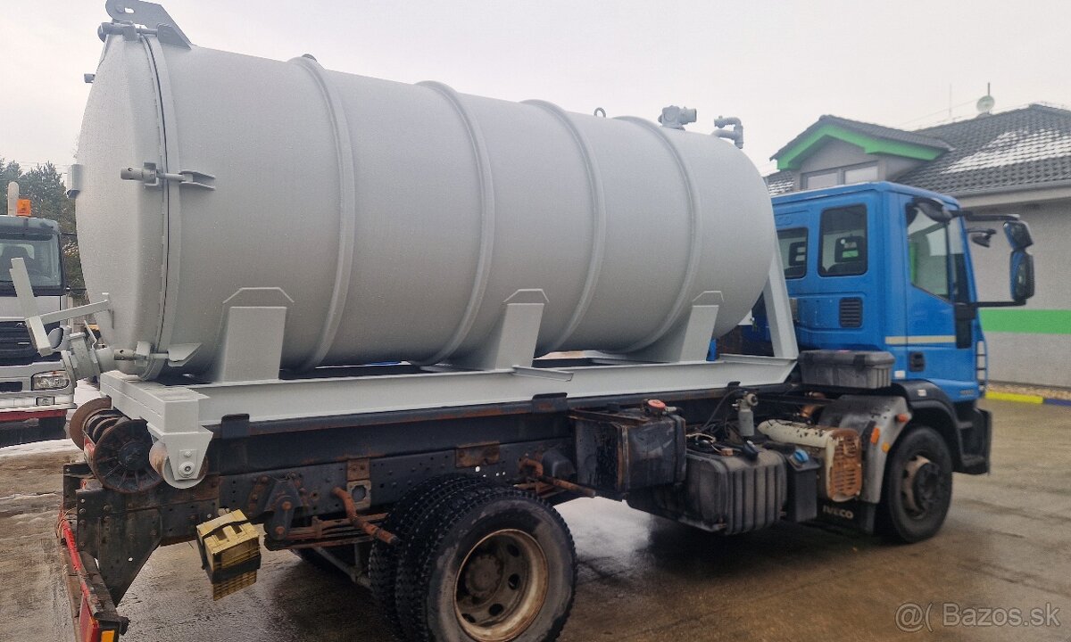 IVECO EUROCARGO 150E220 s novou cisternou - 4