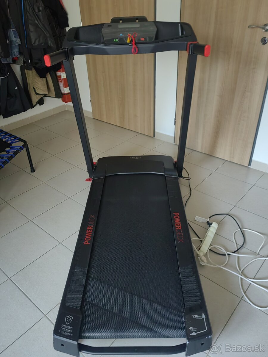 Bežiaci pás - 4