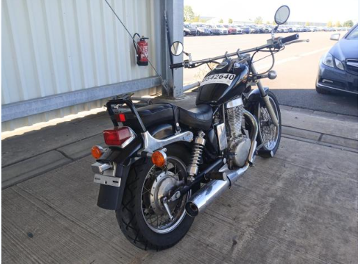 Suzuki LS 650 - 4