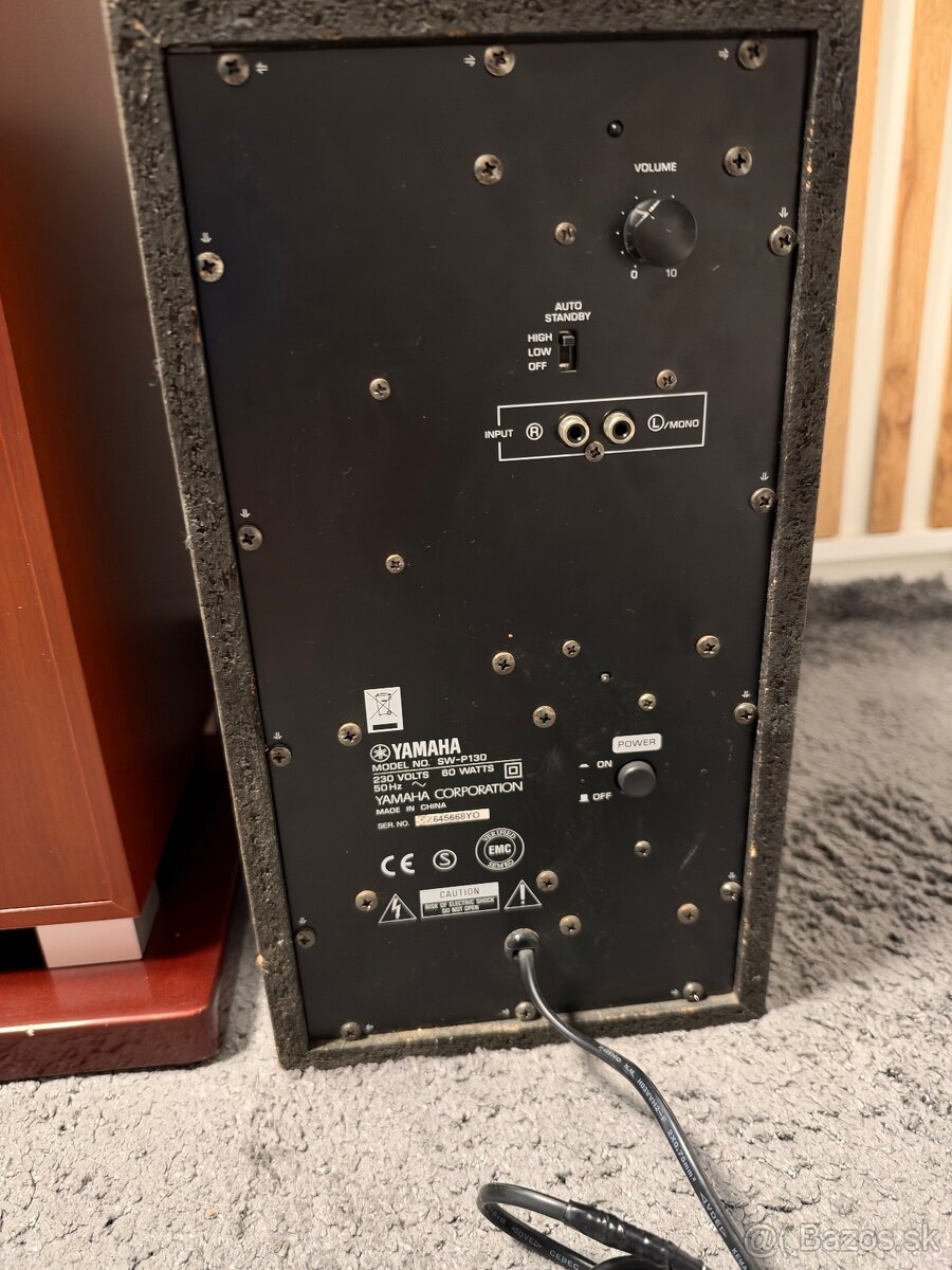 Yamaha - 4