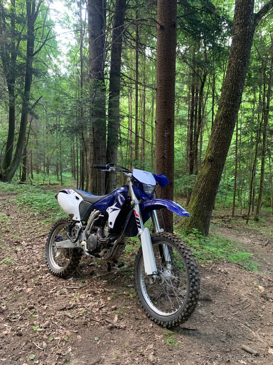 Yamaha yzf 400