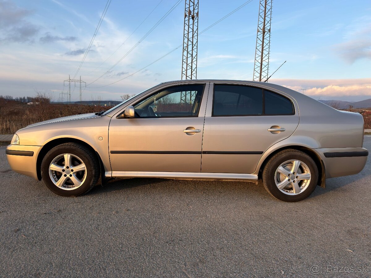 Predám Škoda Octavia Tour 1.6 MPI (75kw), 2005 - 4
