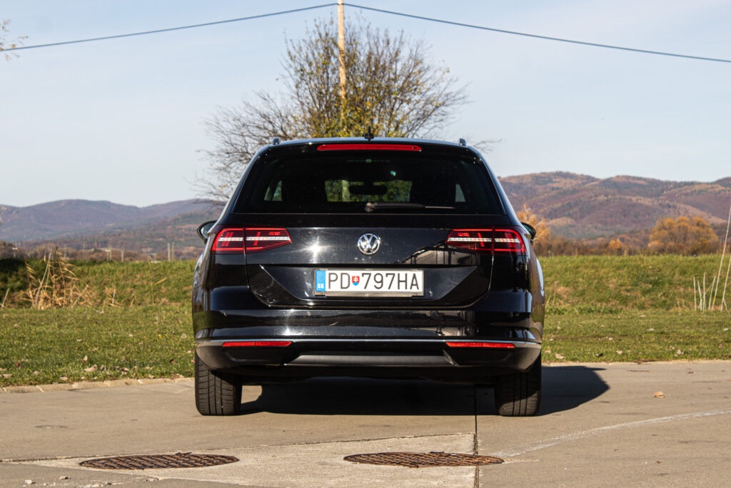 VW Volkswagen Passat Variant 2.0 TDI DSG - 4