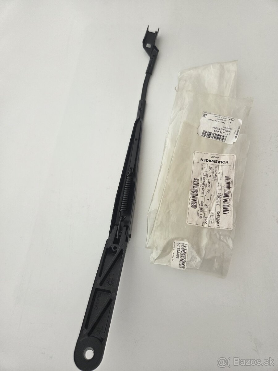 Rameno stierača ľavé Škoda - 4