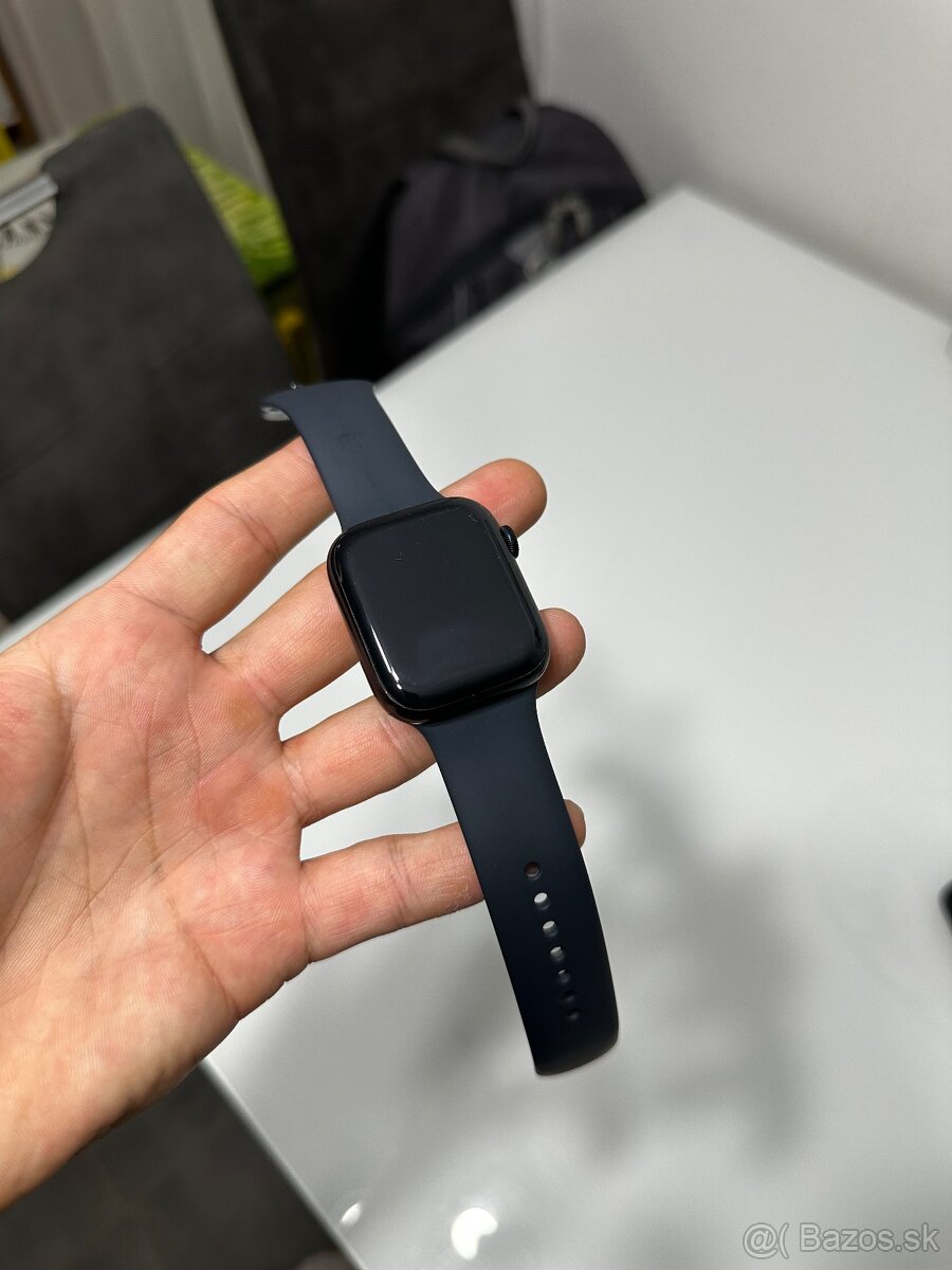 Apple watch 7 85% batéria - 4