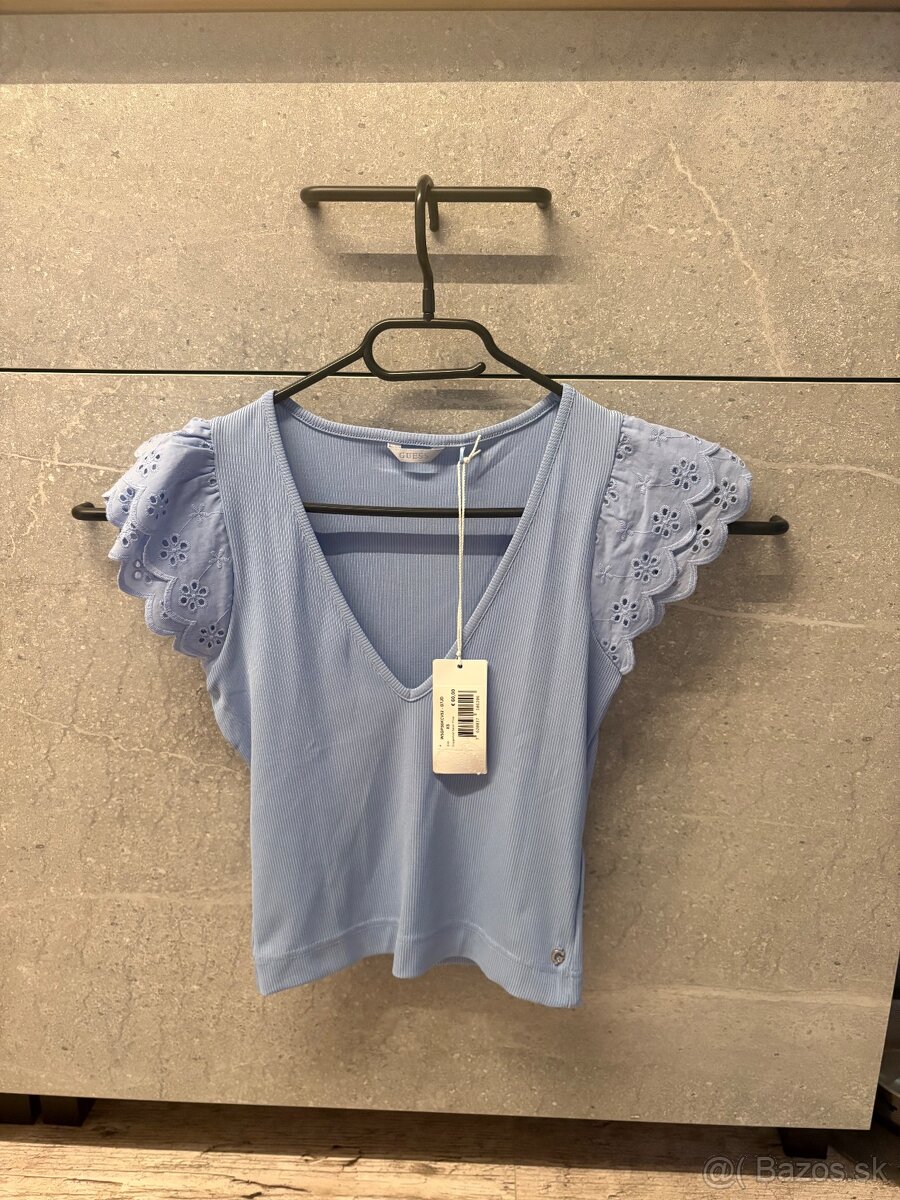 Guess top - 4