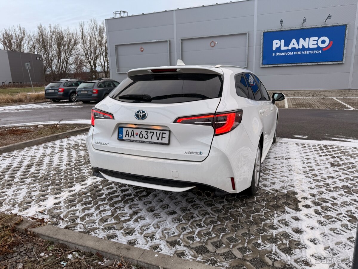 Toyota Corolla Combi 2.0 Hybrid (2019) - 4
