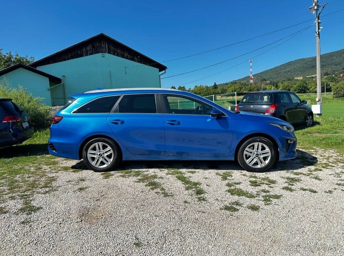 KIA Ceed SW 1.6 CRDi Gold - 4