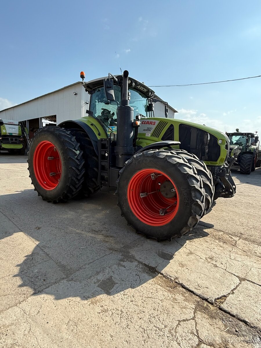 Traktor claas axion 920 - 4