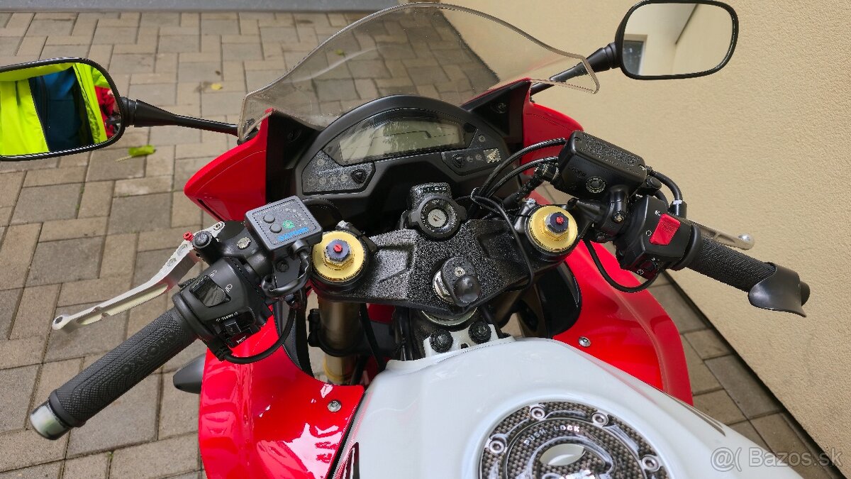 Honda CBR600F PC41 - 4