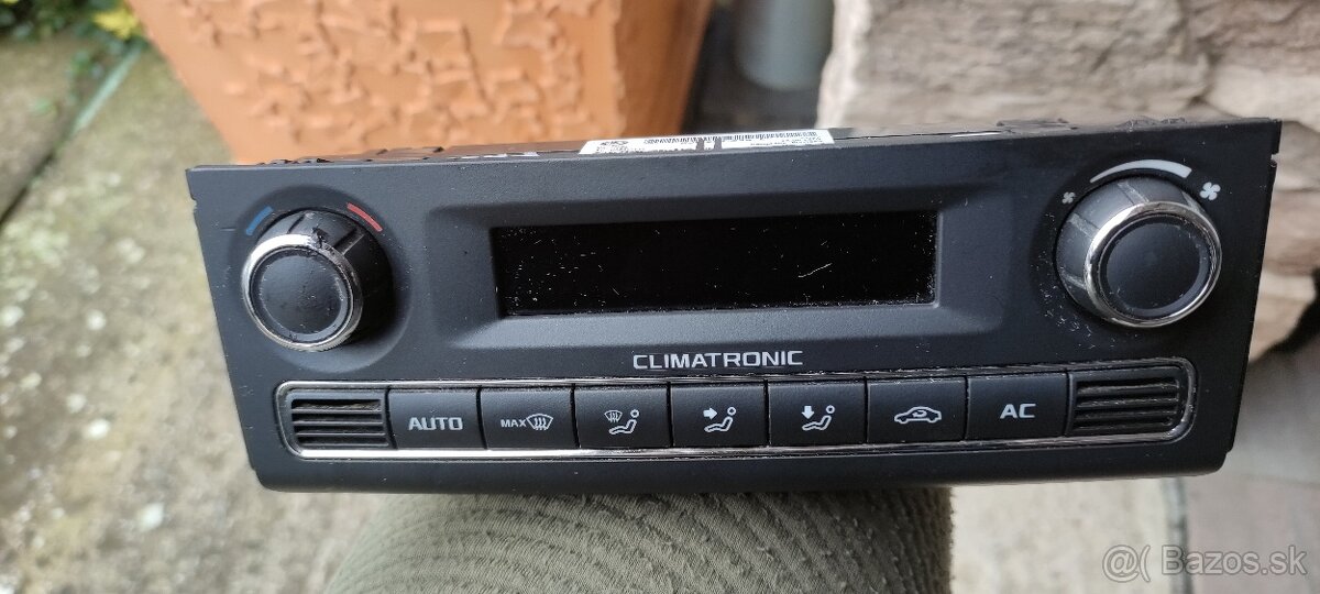 Panel kúrenia climatronic - 4