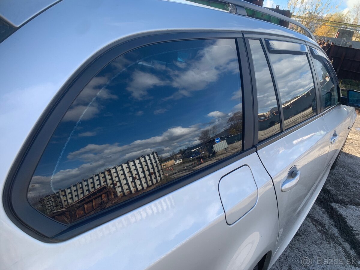 Rozpredám BMW e61 535d 200kw