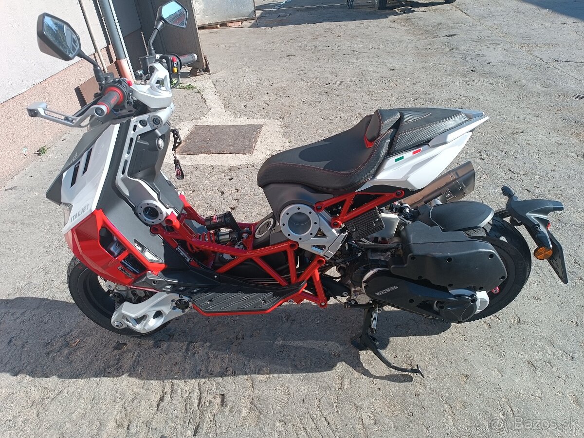 Italjet dragster 200 - 4