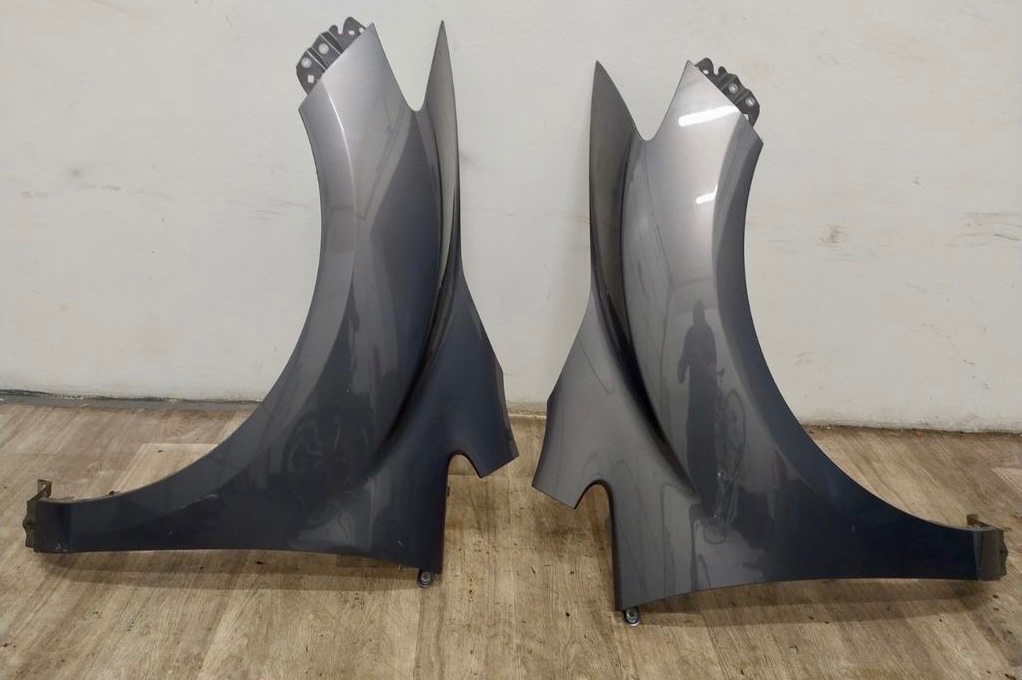 Mazda cx-7 kapota a blatníky - 4