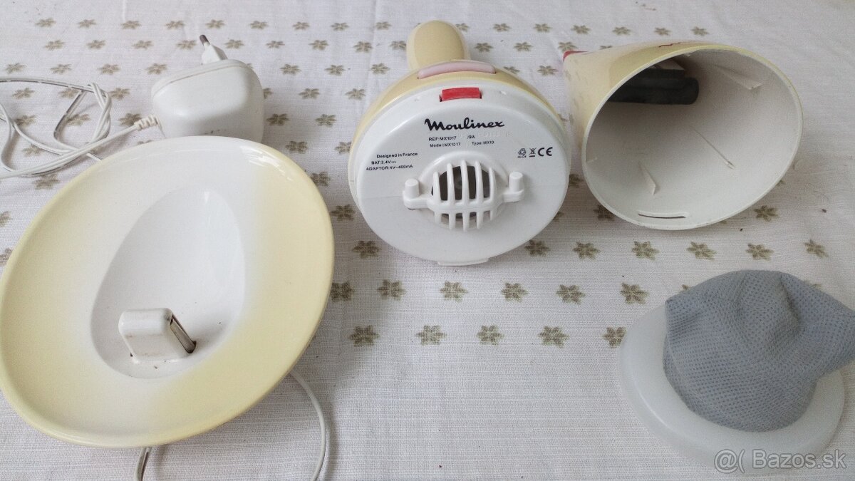 RUČNÝ VYSAVAČ - 4