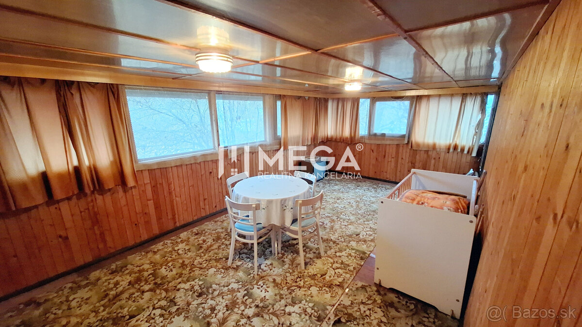 EXKLUZÍVNE NA PREDAJ: 3.podlažný dom v meste Snina - 4