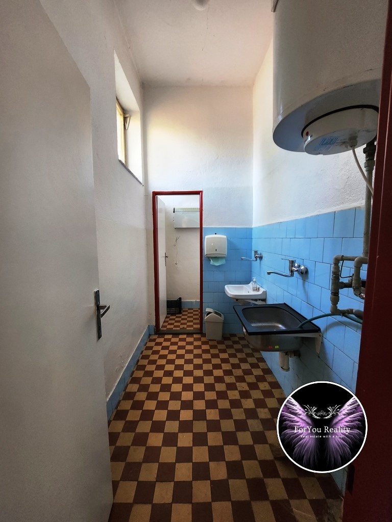 EXKLUZÍVNE - Podnikateľský objekt na predaj/ Blážovce - 4