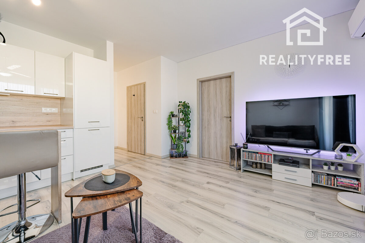 Na predaj 2,5-izbový byt s balkónom – Pezinok, Mahulanka - 4