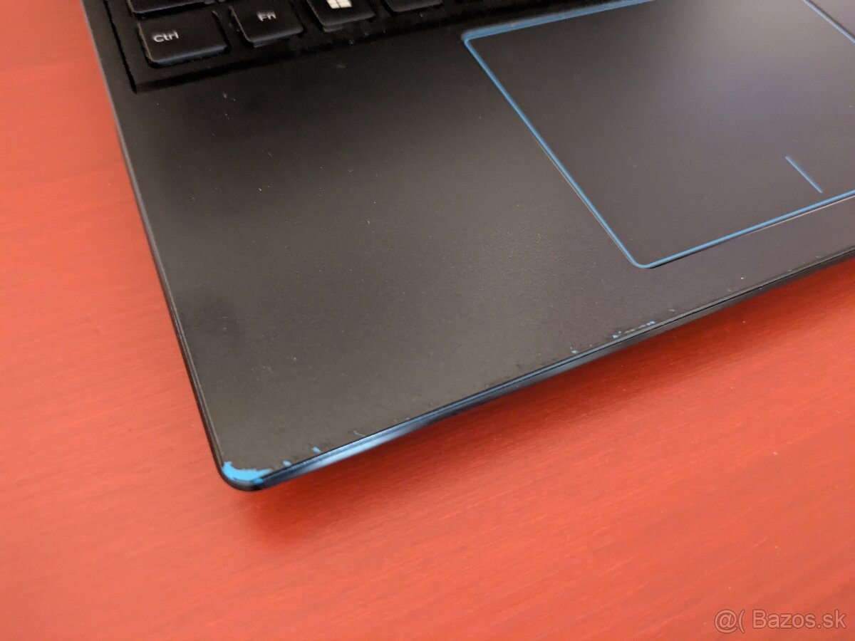 Herný notebook DELL G3-15 - 4