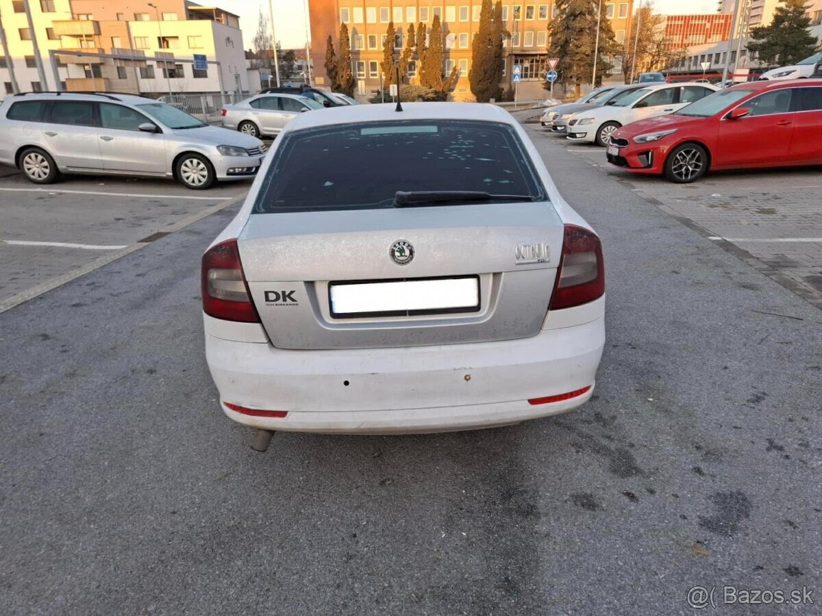 Predám Škoda Octavai 1.6 TDI, rok výroby 2012 - 4