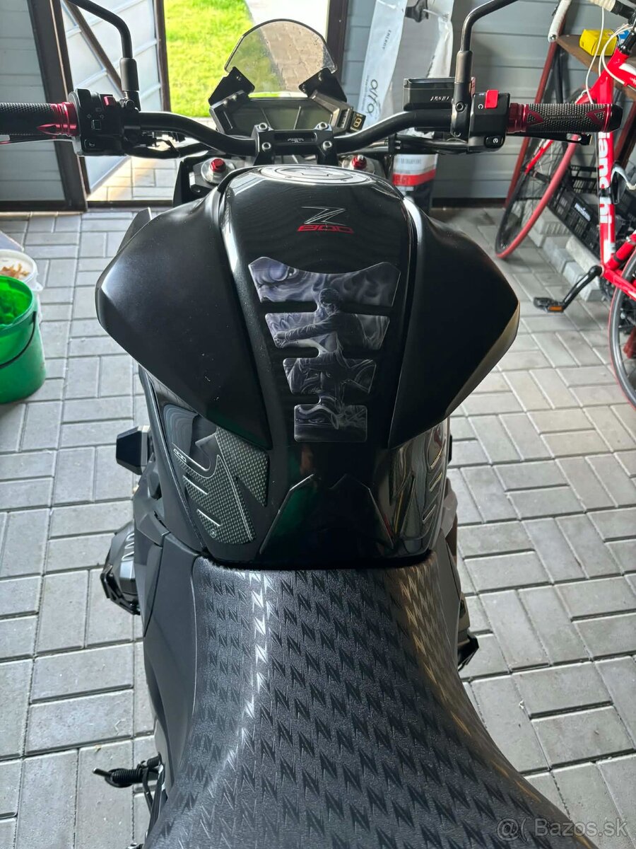predam Kawasaki z800 - 4