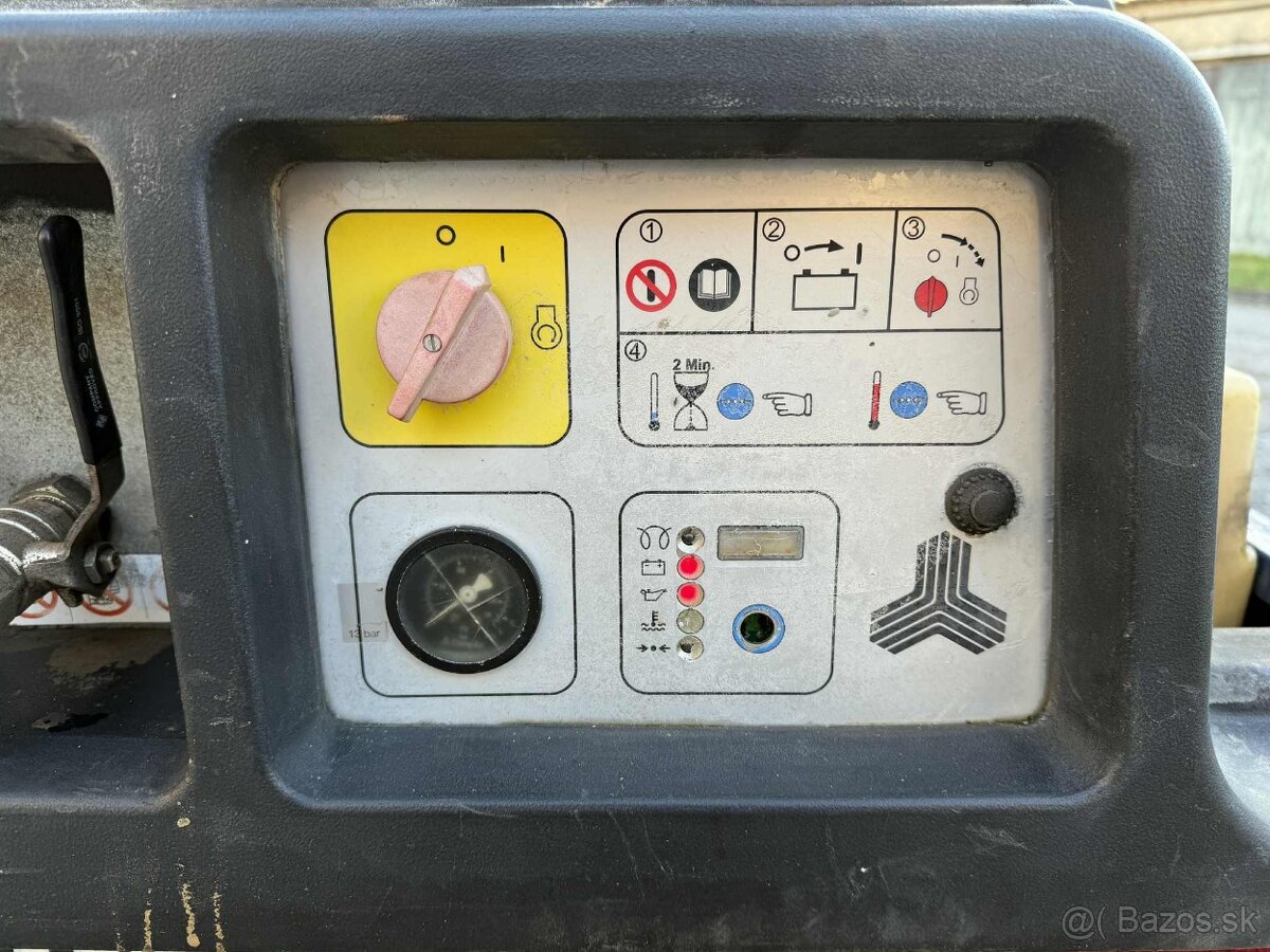 Kompresor CompAir C30 - 4