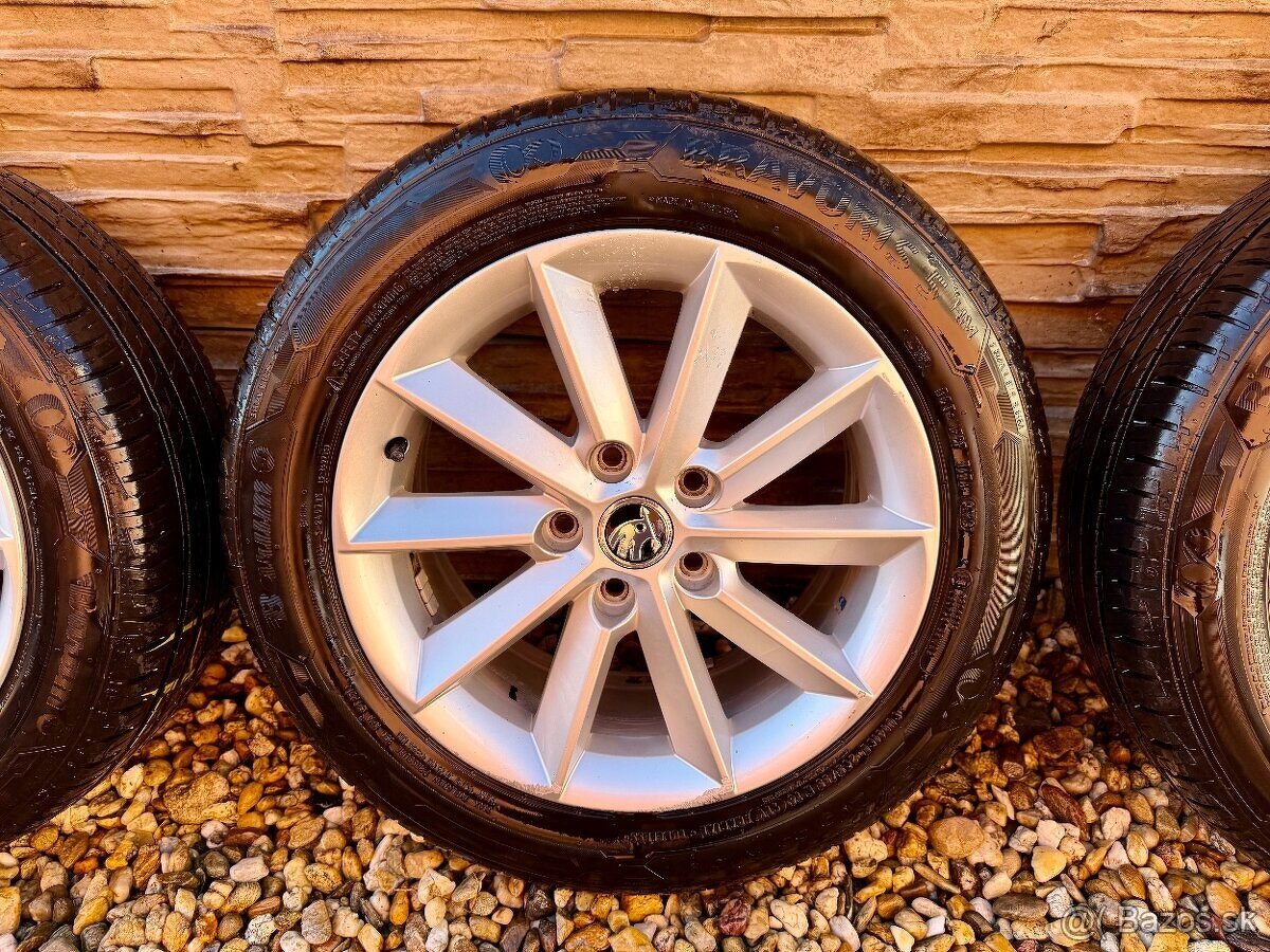 Komplet sadu alu Škoda HELIX 5x112 205/55 R16. - 4