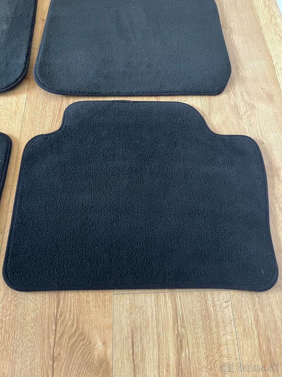 Velúrové autokoberce BMW F30 / F31 / F32 - 4